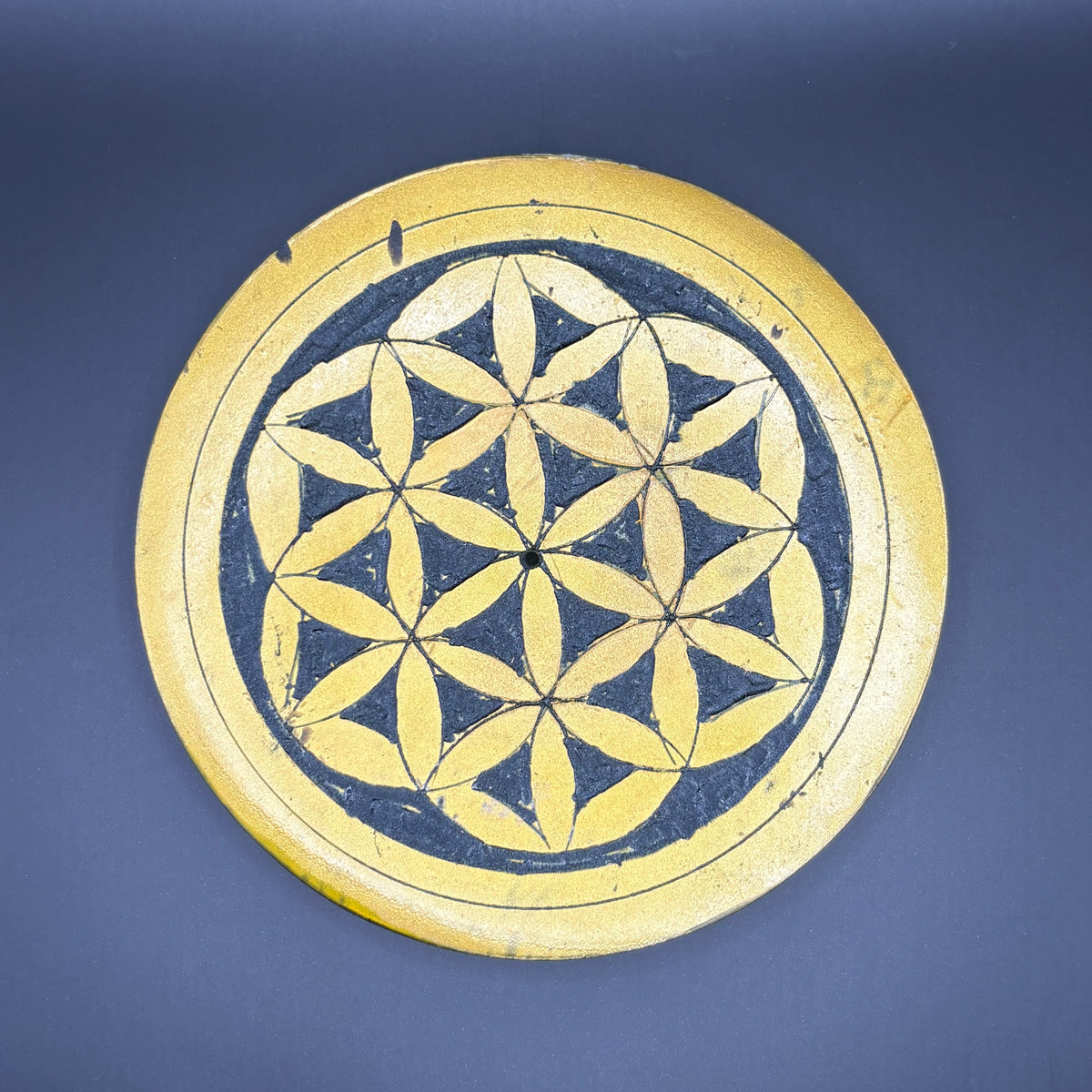 Porte-Encens Pierre Rond Fleur de Vie Doré 10cm